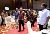 Penjabat Sekretaris Daerah Provinsi (Sekdaprov) Sumatera Utara (Sumut) Sulaiman Harahap didampingi Kepala BPBD Sumut Tuahta Ramajaya Saragih menghadiri Sosialisasi dan Focus Group Discussion (FGD) di Ballroom Hotel Four Points by Sheraton Medan, Kamis (7/5/2026). (Foto/Kominfo Sumut).