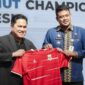 Gubernur Sumatera Utara Bobby Nasution bersama Ketua Umum PSSI Erick Tohhir dalam acara Drawing ASEAN U19 Boys Championship 2026. 