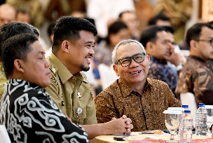 Gubernur Sumut, Bobby Nasution saat menghadiri pengukuhan Kepala Kantor LPS I Medan di Aula Raja Inal Siregar, Kantor Gubernur Sumatera Utara, Jalan Pangeran Diponegoro, Medan, Senin (4/5/2026). (Foto/Istimewa).