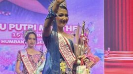 Restu Putri Munthe diketahui merupakan siswi SMKN 1 Doloksanggul. Saat ini, ia masih duduk di kelas 10 dengan mengambil jurusan kecantikan. (Foto/Istimewa)