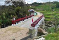 Jembatan Bailey di Desa Panggugunan, Kecamatan Pakkat, Humbang Hasundutan.