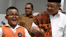 Menteri Pendidikan Dasar dan Menengah, Abdul Mu’ti, turun langsung mengawal Program Revitalisasi Pendidikan Daerah 3T di NTT. (Foto:Istimewa)