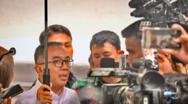 Menteri Pendidikan Tinggi, Sains, dan Teknologi (Mendiktisaintek) Brian Yuliarto, menyampaikan keterangan pers usai diterima Presiden di Istana Merdeka, Jakarta, Senin, 4 Mei 2026. (Foto: BPMI Setpres)