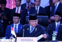 Presiden Republik Indonesia Prabowo Subianto mendorong dalam sesi pleno KTT ke-48 ASEAN di Cebu, Filipina, Jumat (8/5/2026).